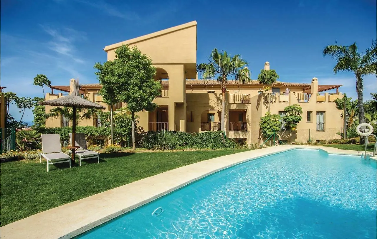 Awesome Apartment In Benahavis With 2 Bedrooms, Outdoor Swimming Pool And Swimming Pool Estepona